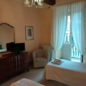 Giulia Apartament